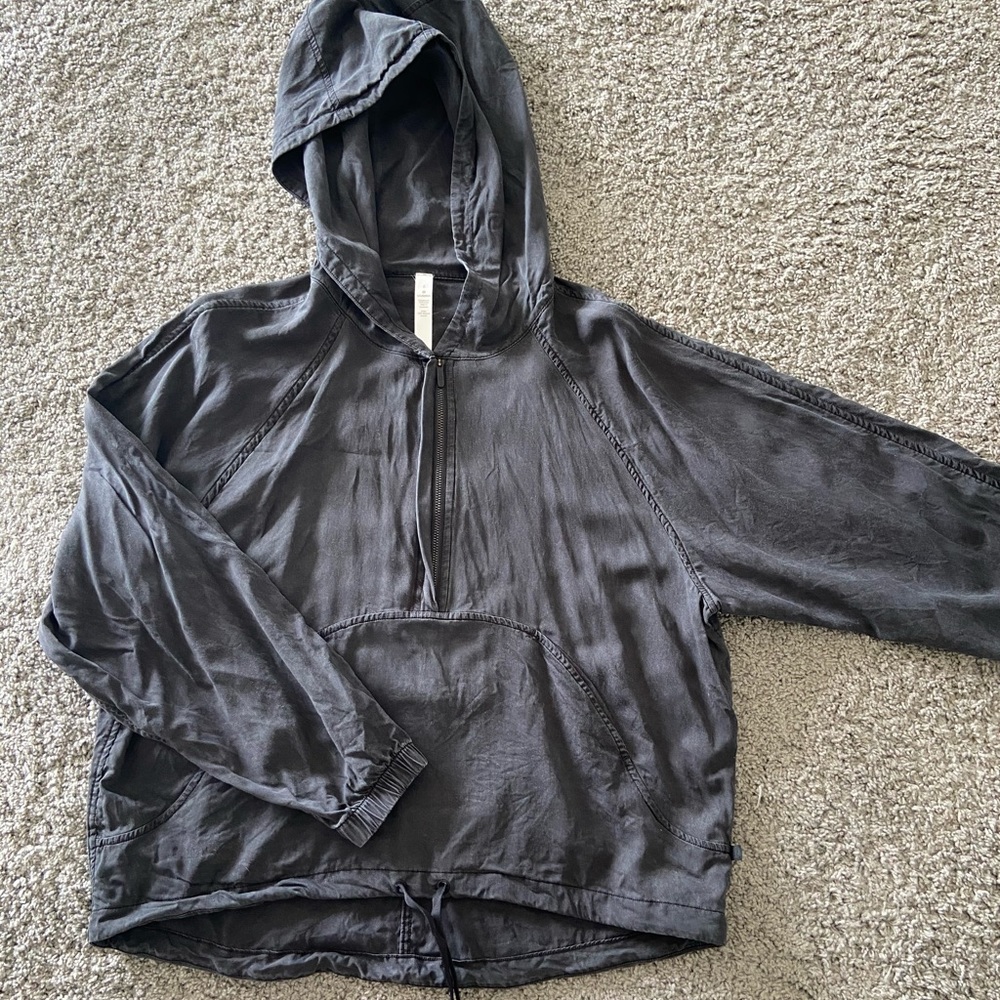 Lululemon quarter zip